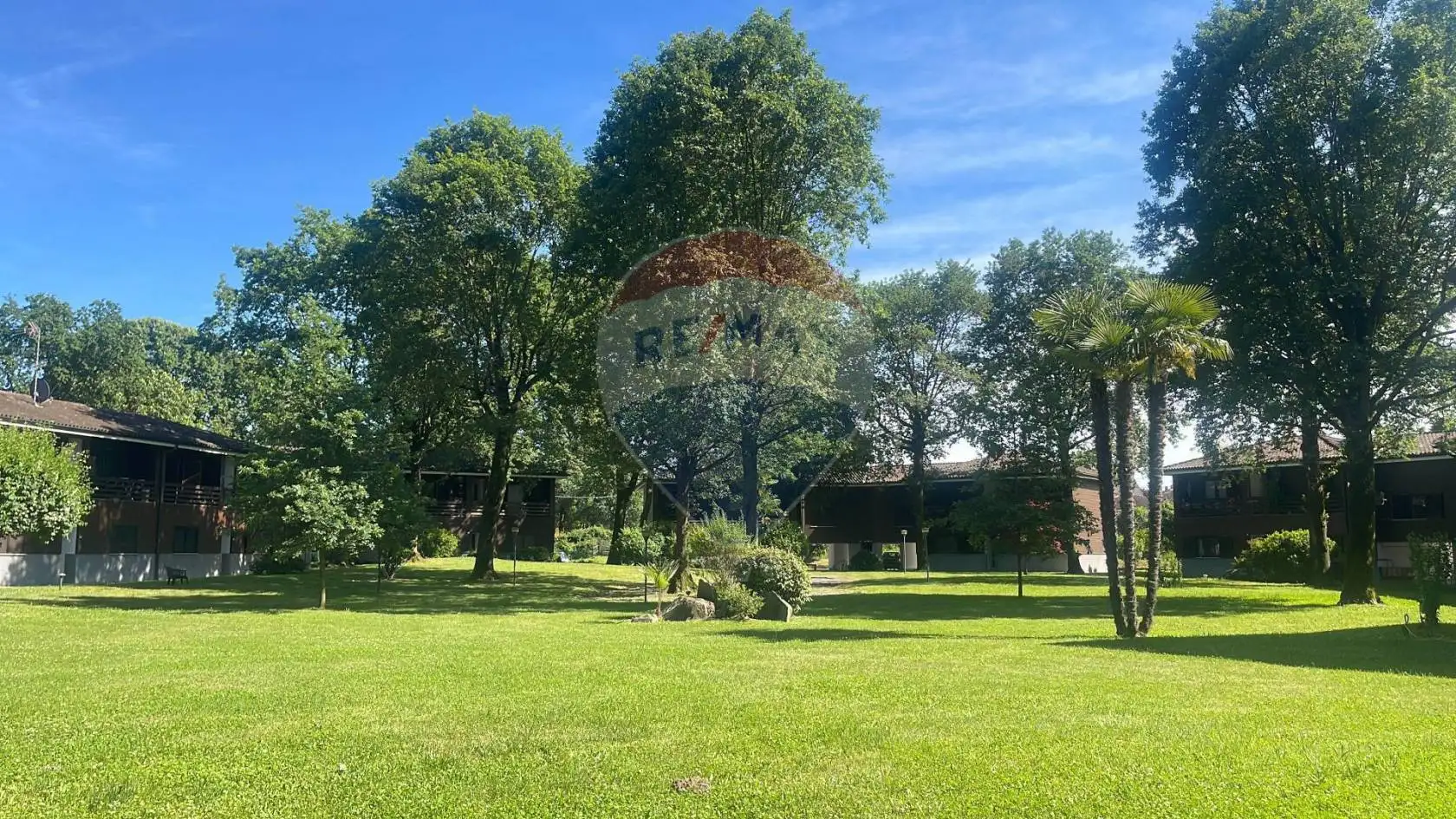 Appartamento in vendita a Ispra