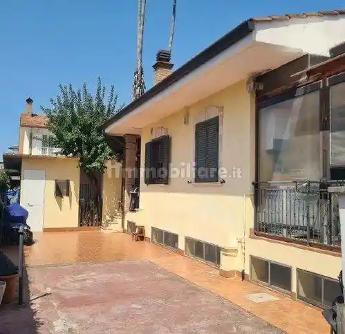 Casa indipendente in vendita a Ardea