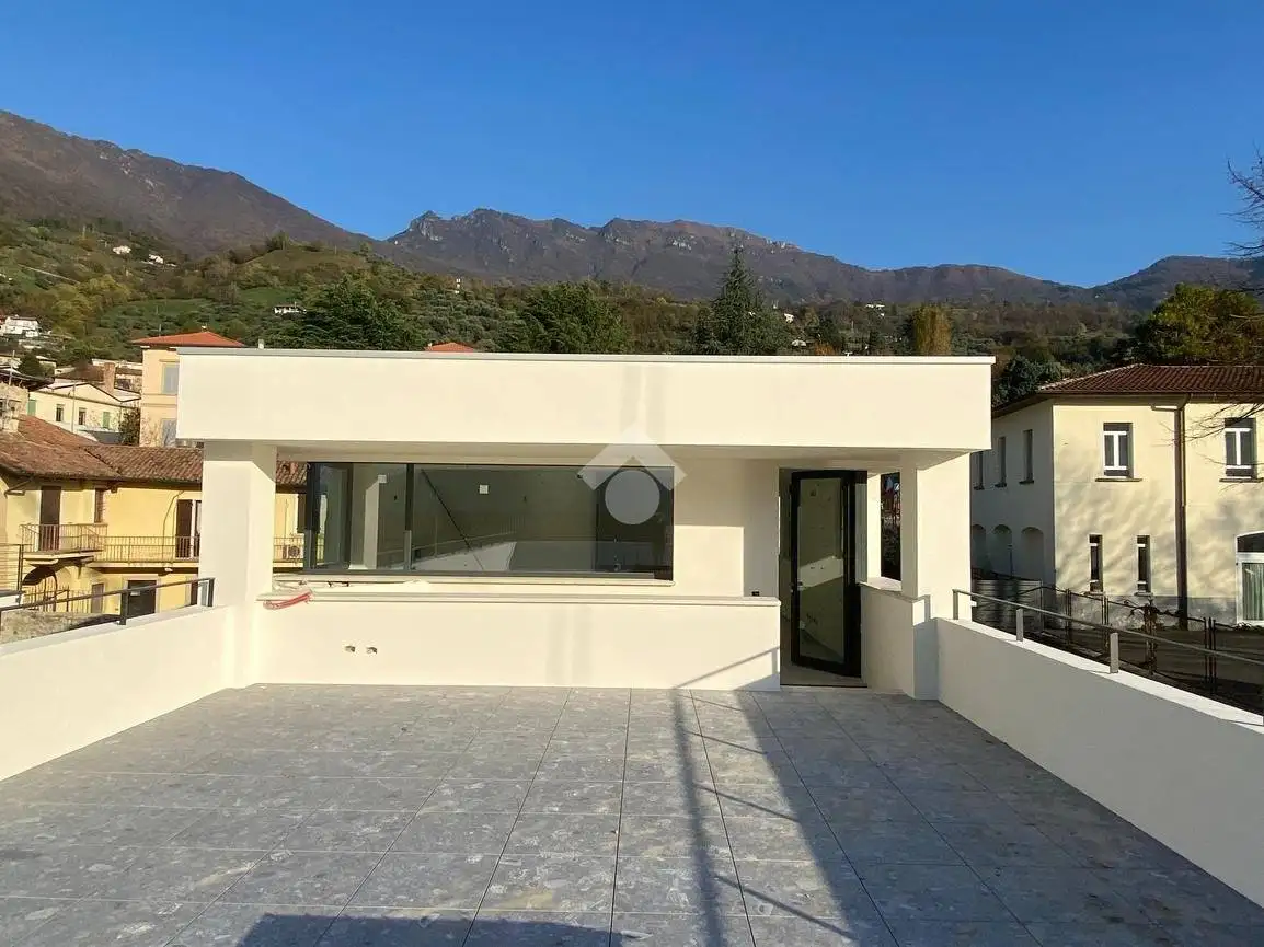 Attico - Mansarda in vendita a Sale Marasino