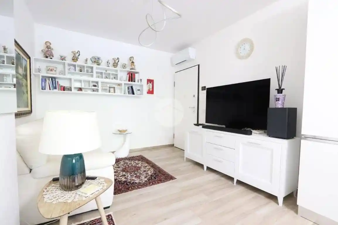 Trilocale via Emilia 2, Lungomare Marconi, Alba Adriatica - foto 3