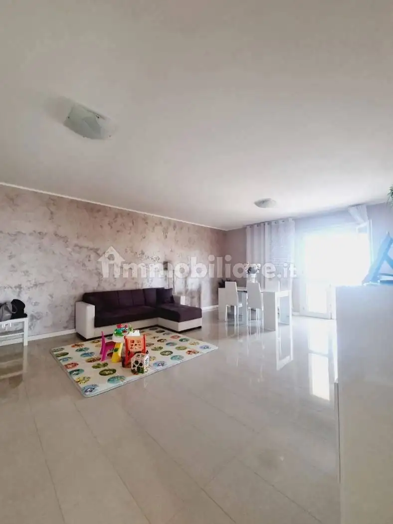 Appartamento in vendita a Aprilia
