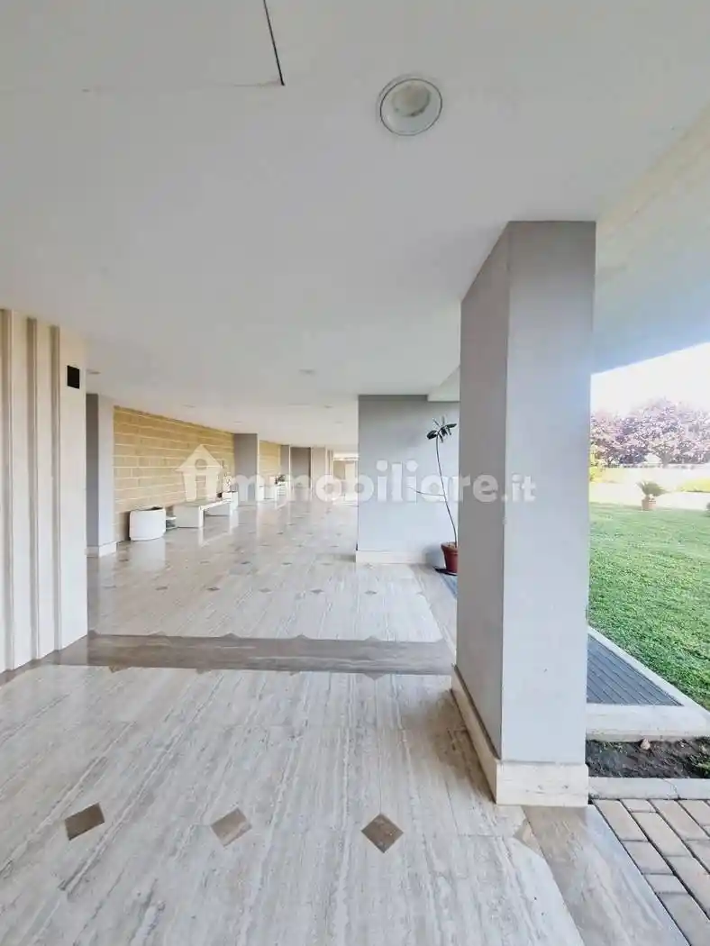 Trilocale via Eduardo De Filippo, 14, Guardapasso, Aprilia - foto 4