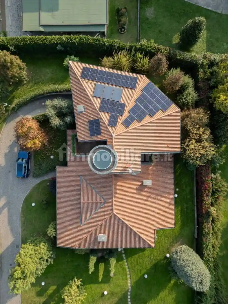 Villa unifamiliare Circonvallazione Paltriniano, Malpensata, Bergamo - foto 4