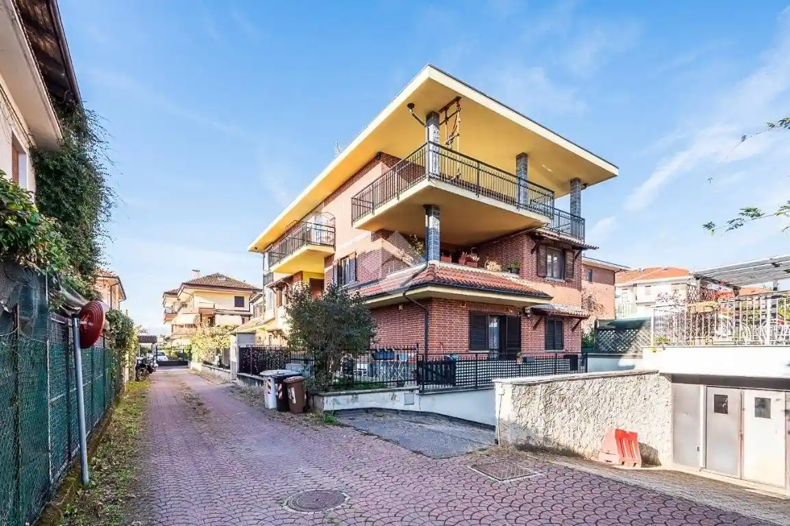 Quadrilocale via Antonio Serafino 6, Druento - foto 4