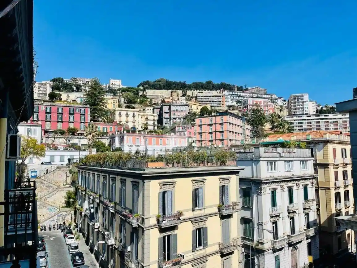 Attico via Francesco Crispi 91, Piazza Amedeo - Parco Margherita, Napoli - foto 3