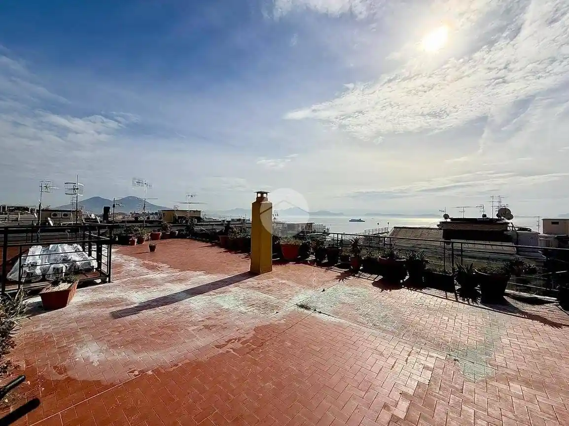 Attico via Francesco Crispi 91, Piazza Amedeo - Parco Margherita, Napoli - foto 4