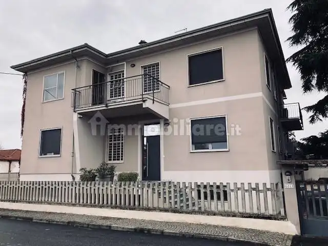 Appartamento in vendita a Prarolo