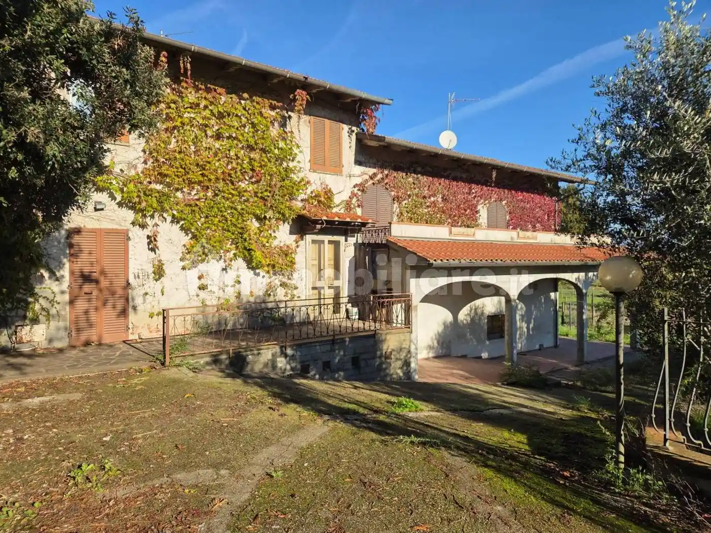 Casa indipendente in vendita a Quarrata