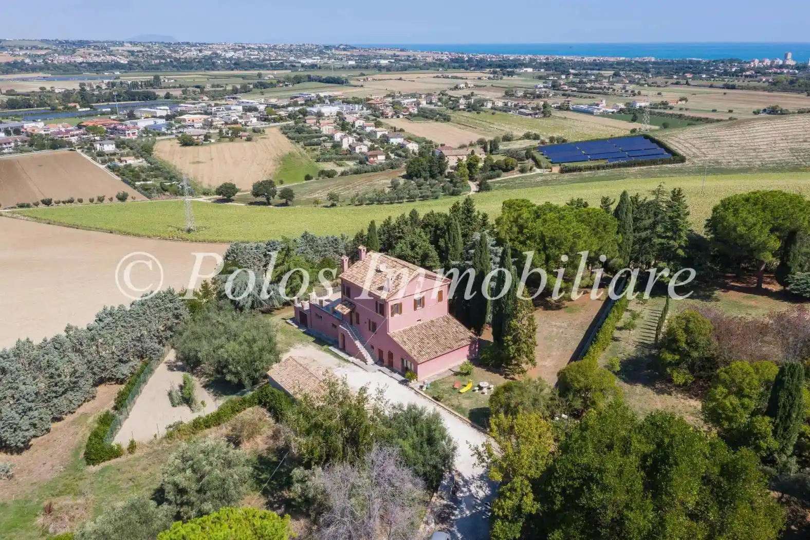 Villa in vendita a Fermo