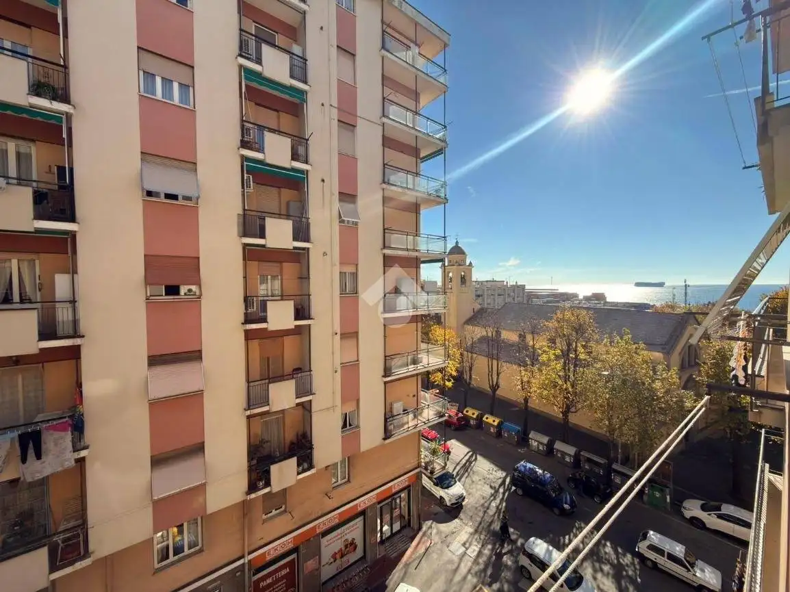 Appartamento in vendita a Genova