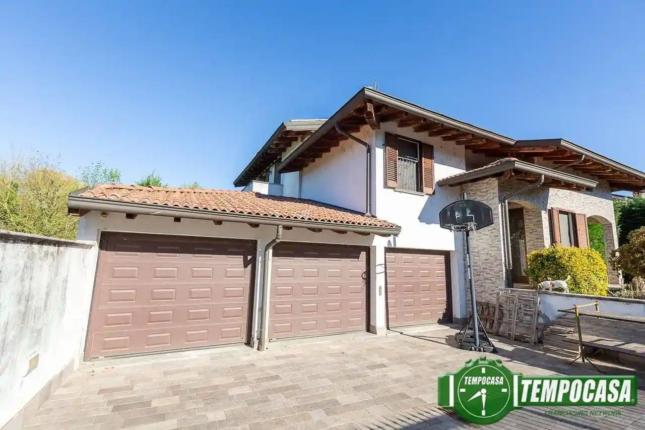 Villa in vendita a Sant'Angelo Lodigiano