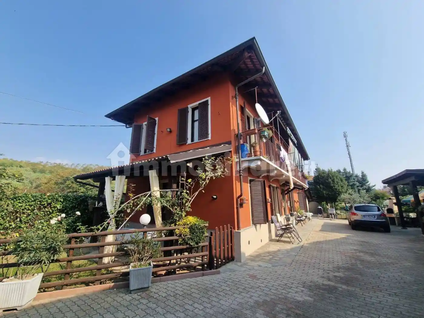 Villa in vendita a Bra