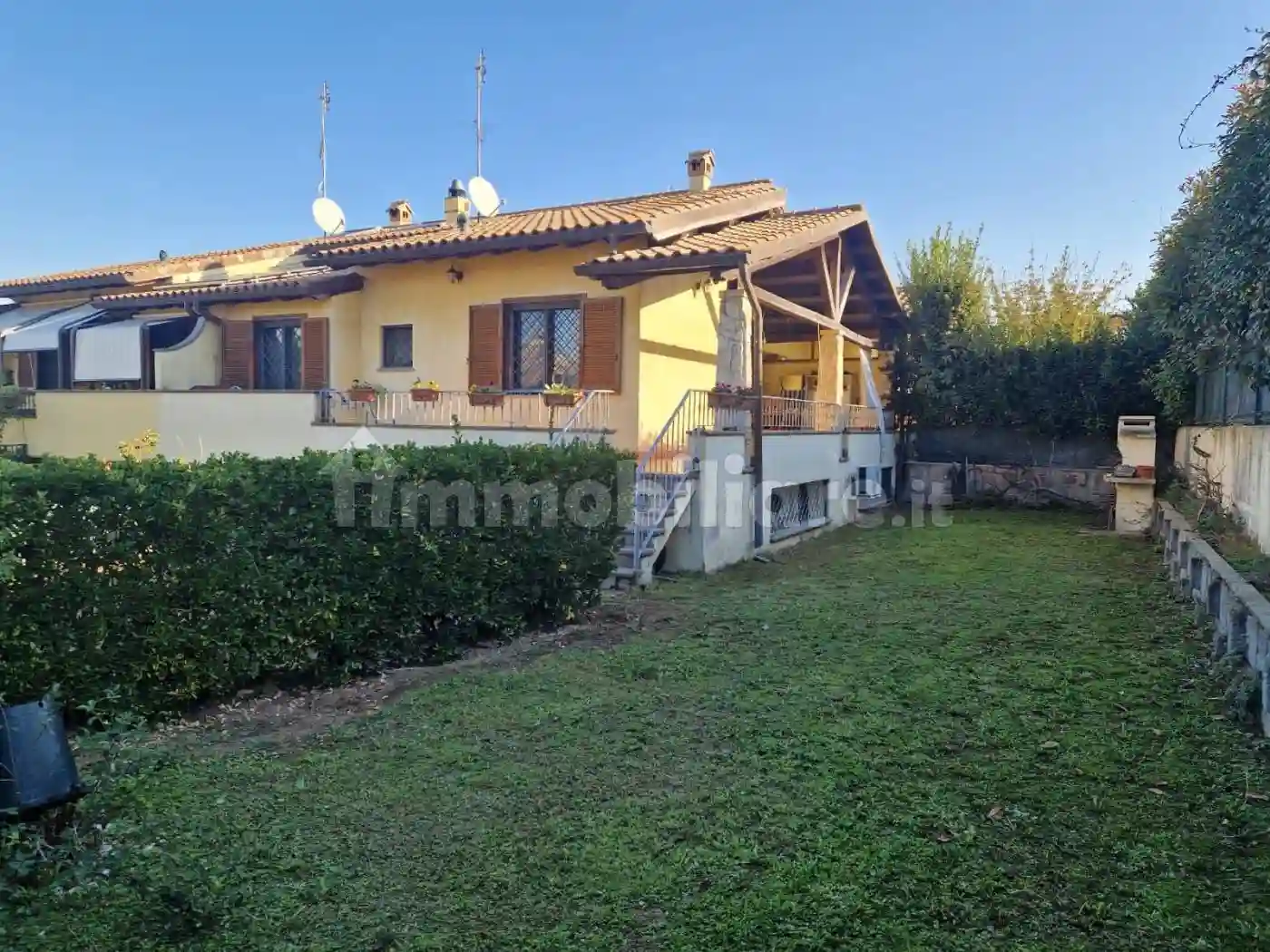 Villa - foto 2