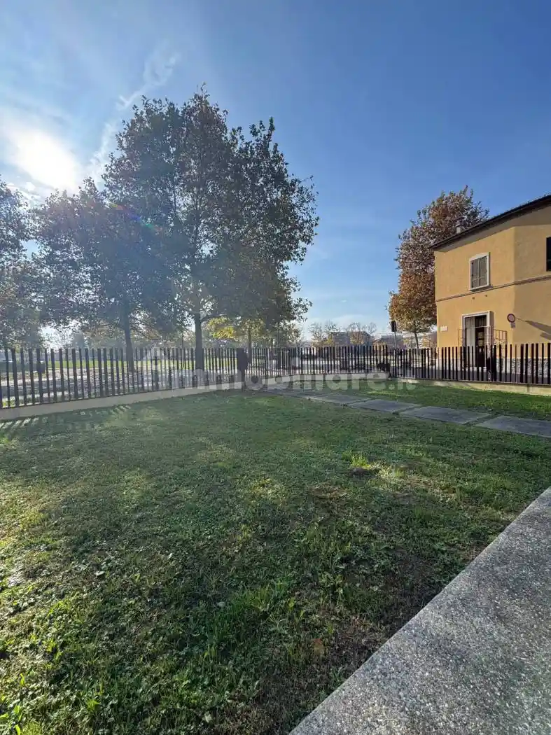 Villa in vendita a Piacenza