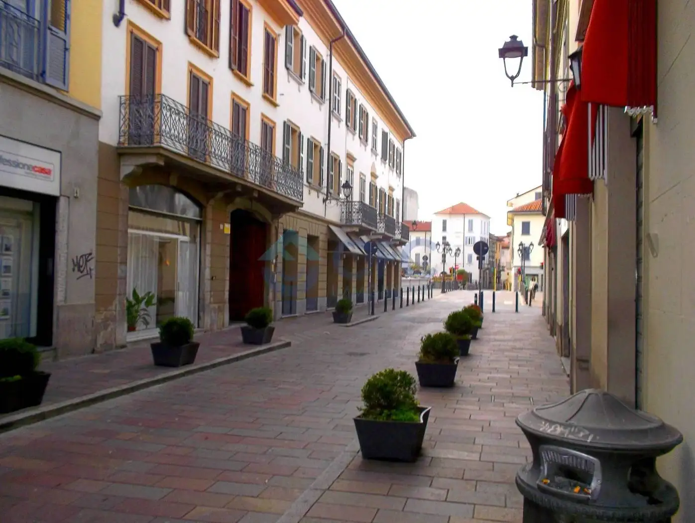 Appartamento in vendita a Monza