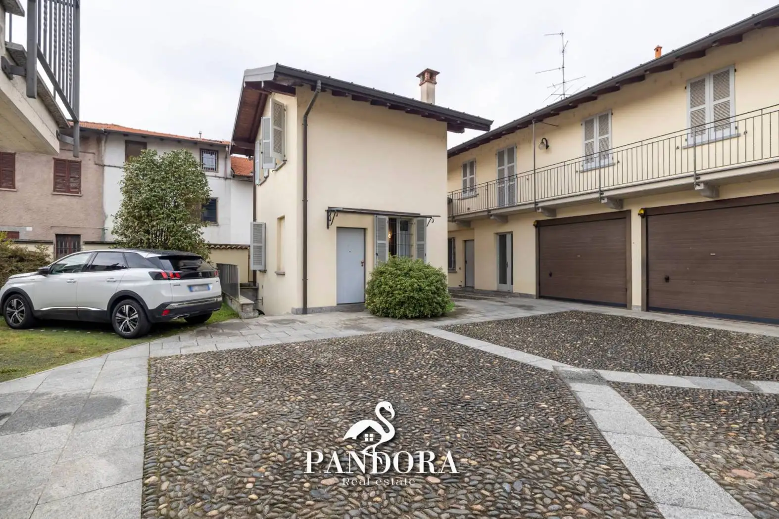 Villa in vendita a Samarate