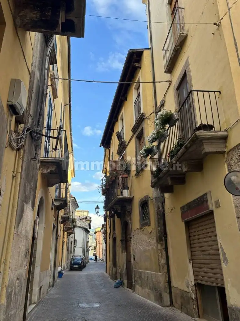Appartamento in vendita a Sulmona