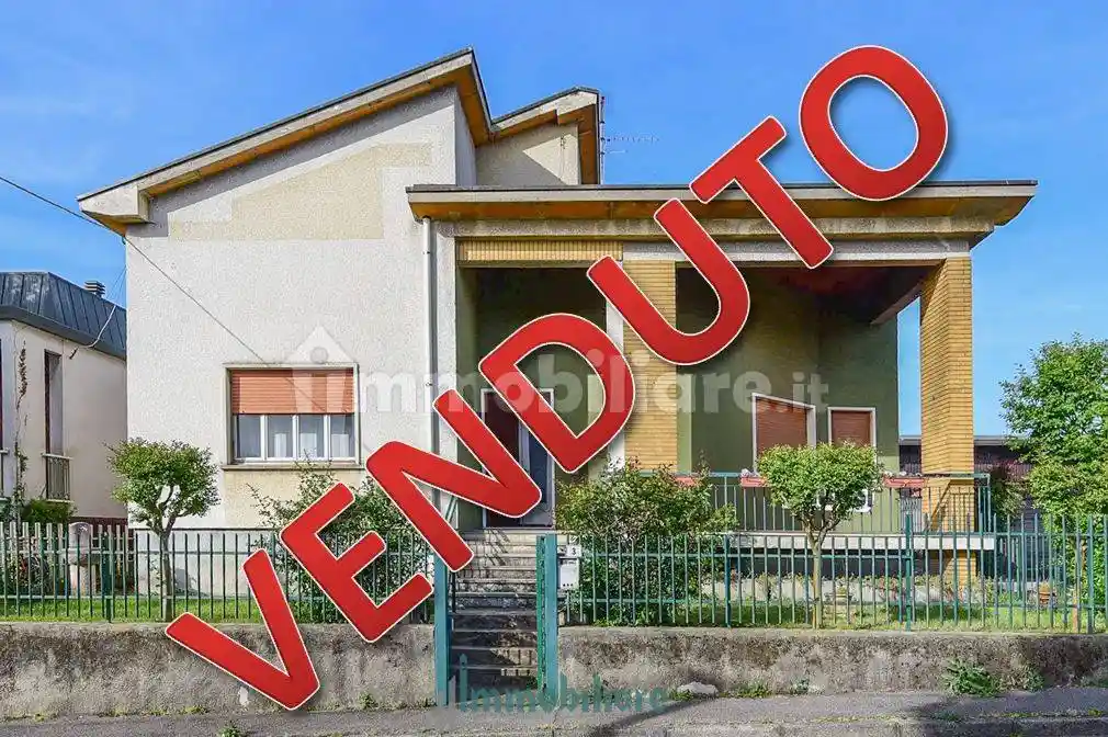 Villa in vendita a Cabiate