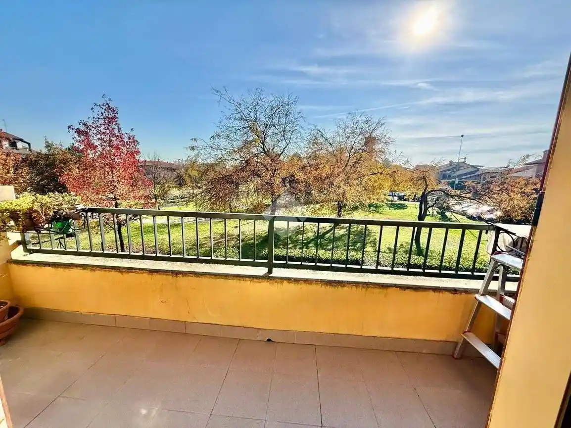 Trilocale via San Francesco d'Assisi 10, Centro, Casirate d'Adda - foto 2