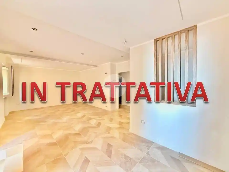 Appartamento in vendita a Napoli