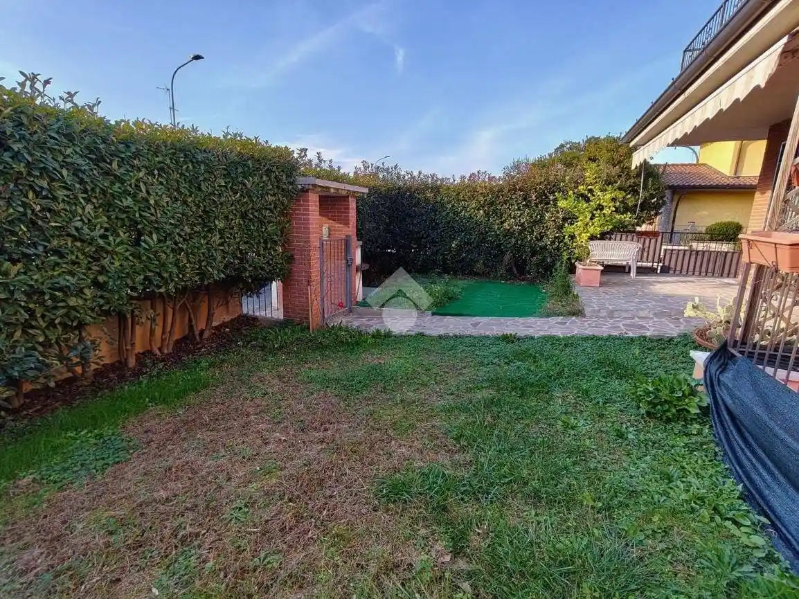 Trilocale via Ginestre 7, Sabbio, Guzzanica, Dalmine - foto 2