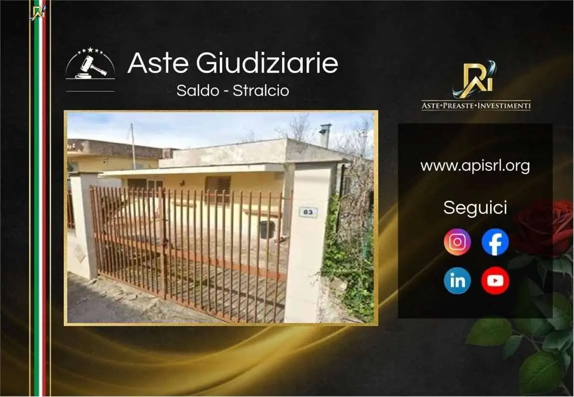 Casa indipendente in vendita a Castel Volturno