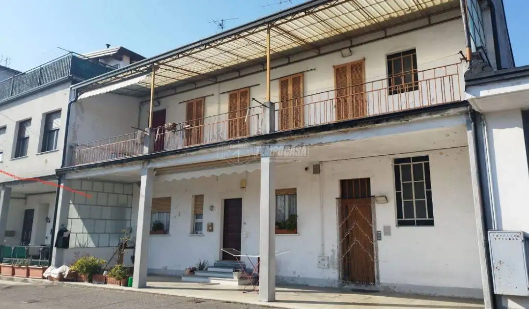 Casa indipendente in vendita a Misinto