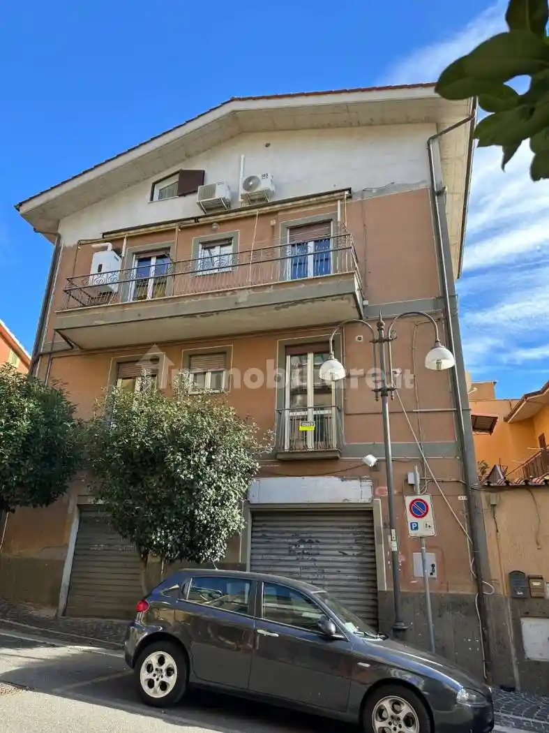 Appartamento in vendita a Lanuvio