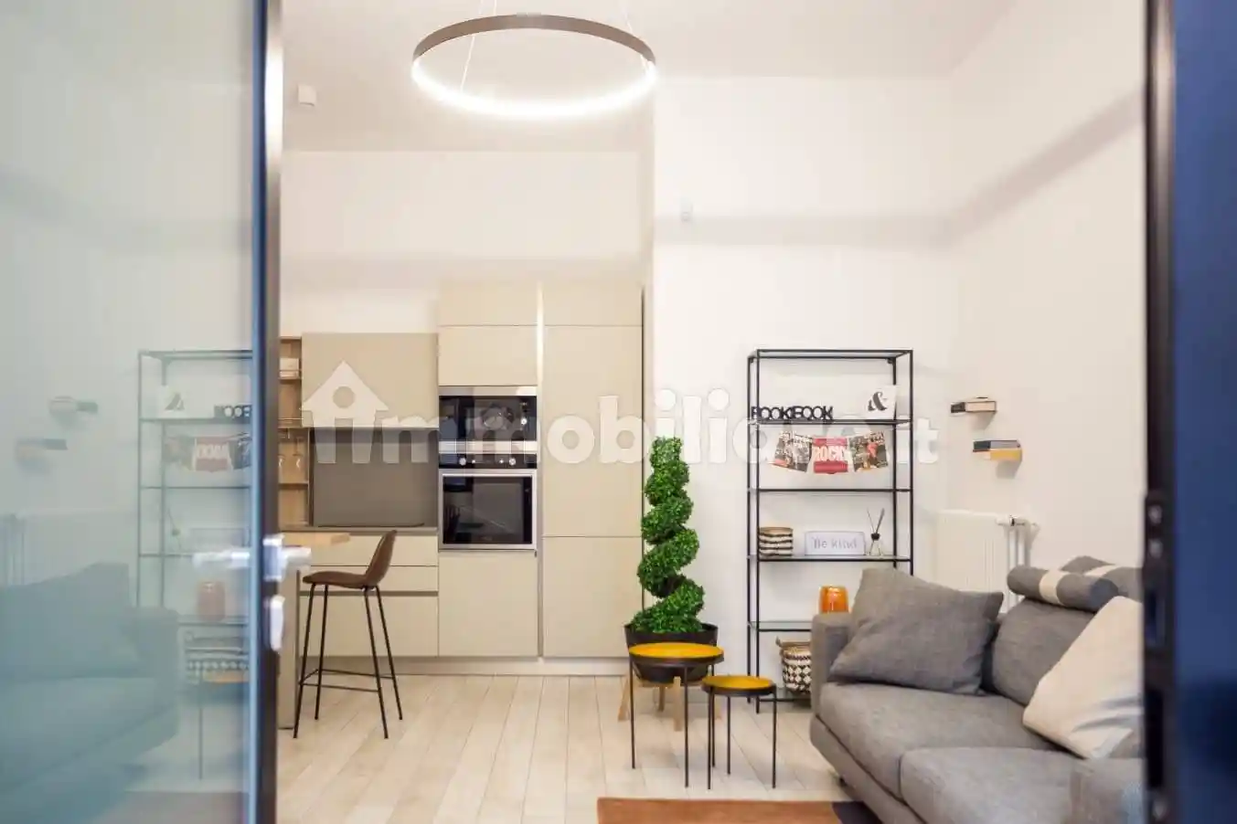 Bilocale via Giovanni da Procida 7, Sempione, Milano - foto 2