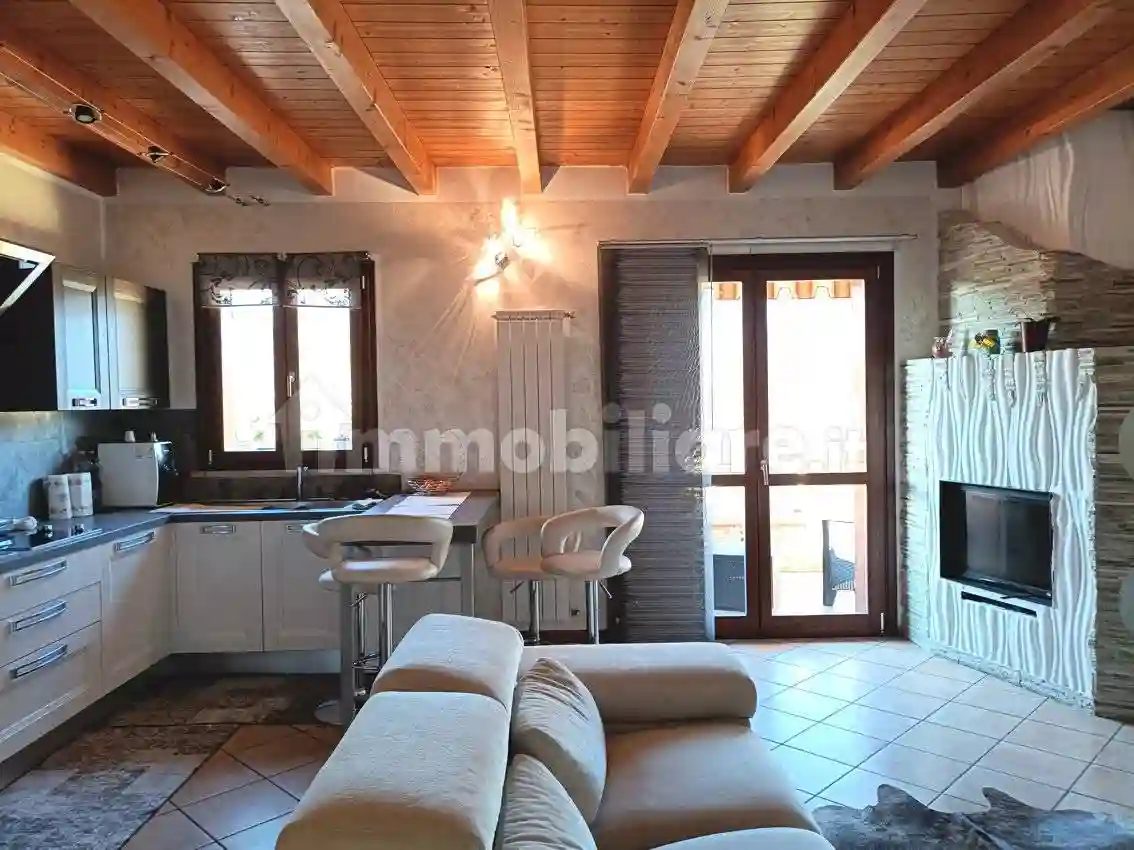 Villetta a schiera - foto 2