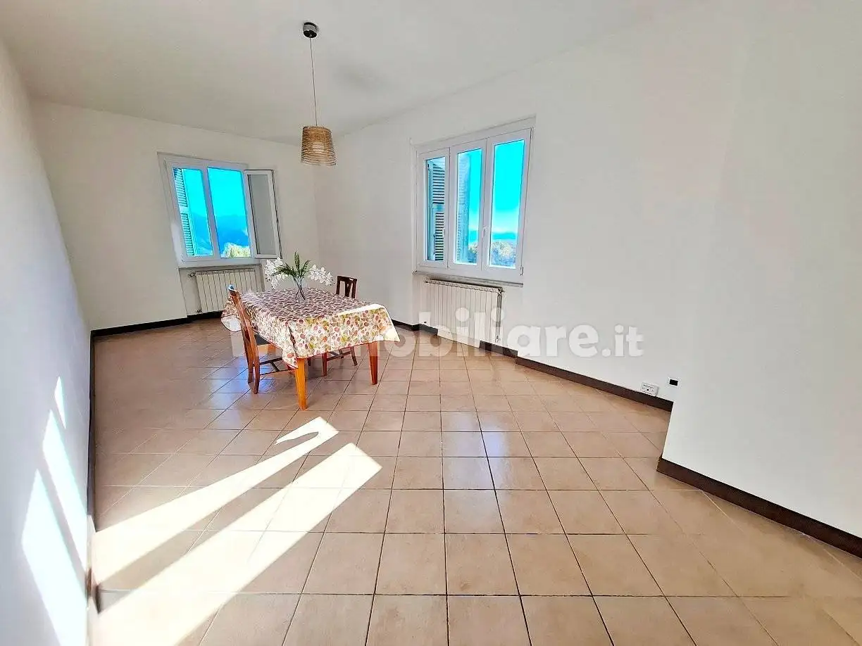 Appartamento in vendita a San Colombano Certenoli