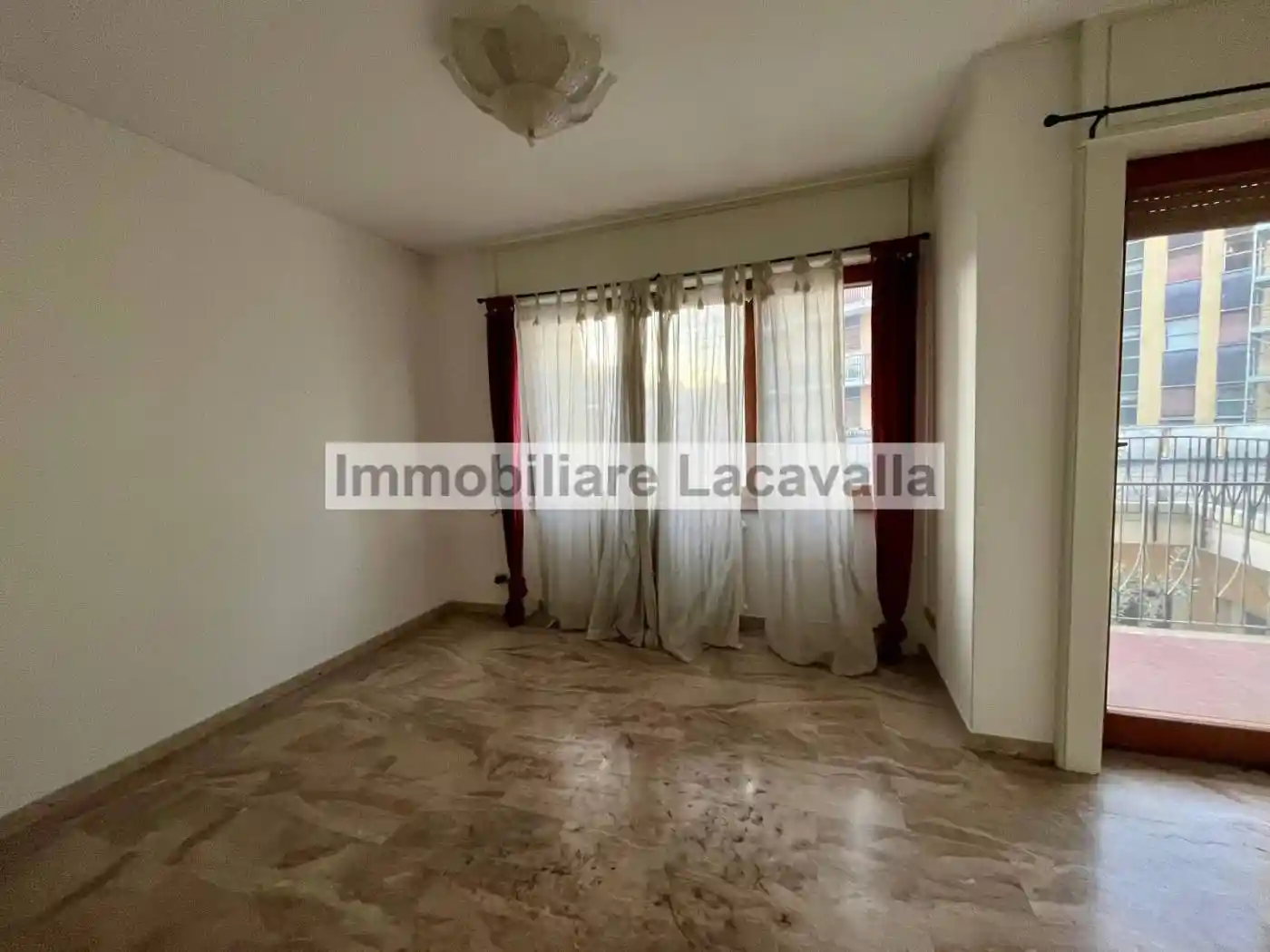 Appartamento in vendita a Varese