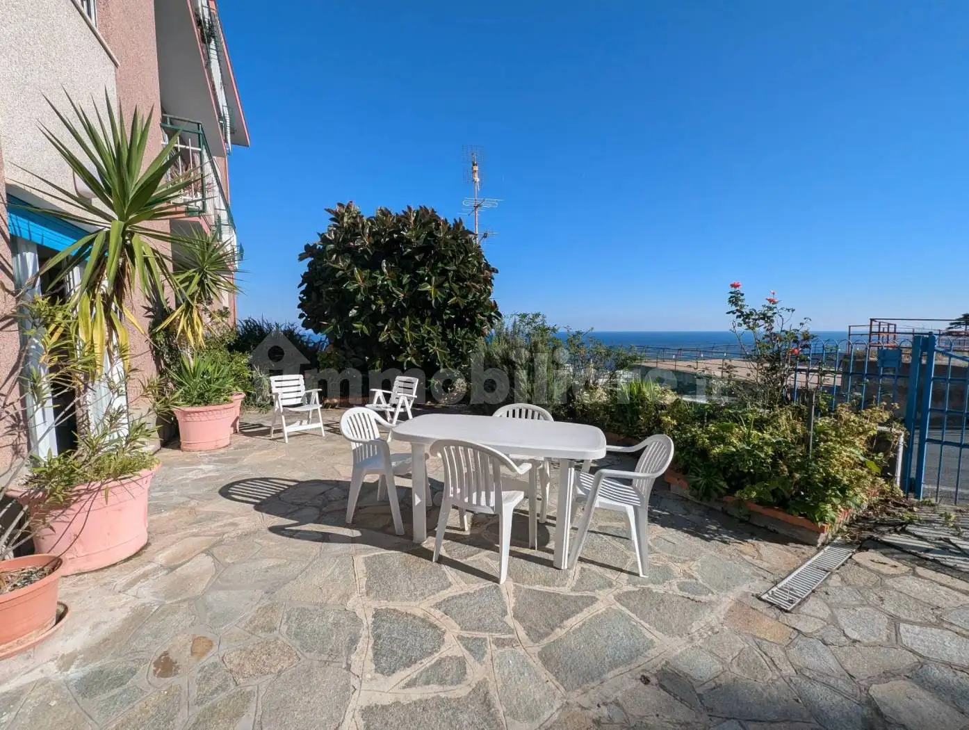 Appartamento in vendita a Laigueglia