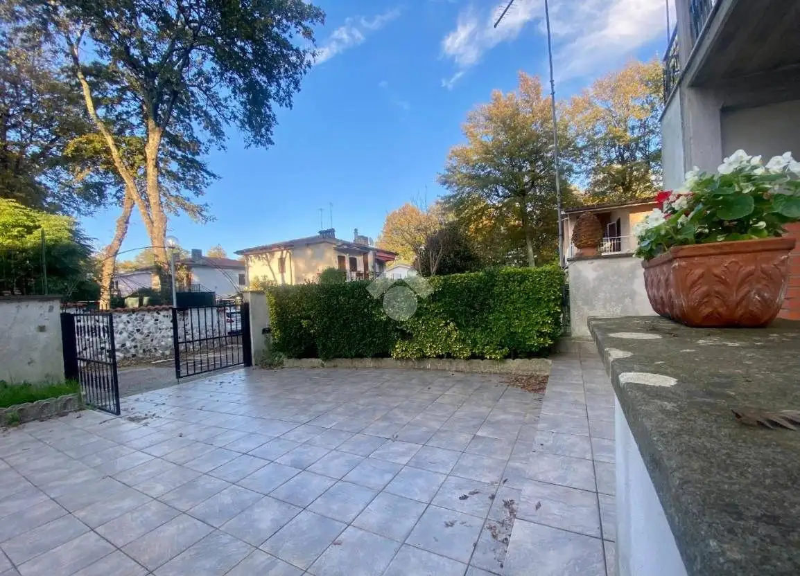 Villetta a schiera in vendita a Valentano