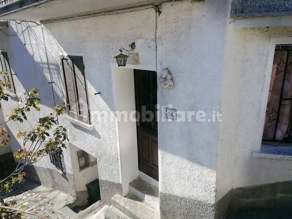 Appartamento in vendita a Druogno