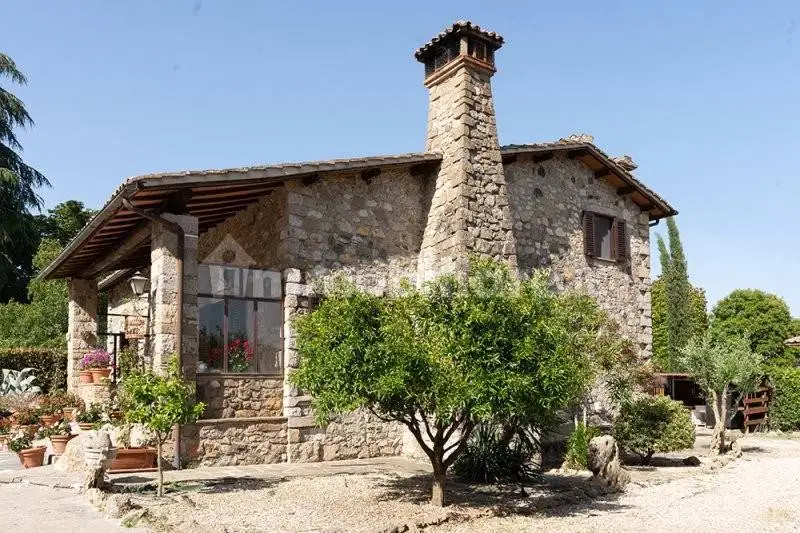 Villa in vendita a Manziana