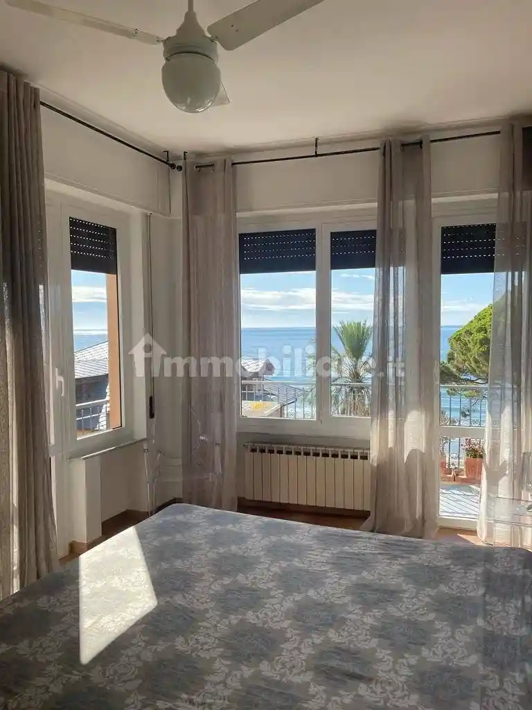 Trilocale via Giuseppe Garibaldi, Passeggiata Cadorna, Porto, Alassio - foto 3