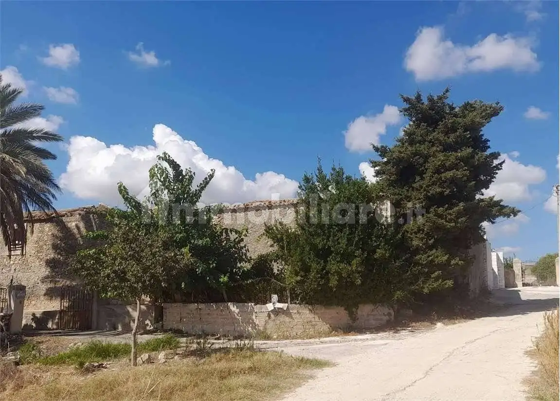 Rustico - Casale in vendita a Siracusa