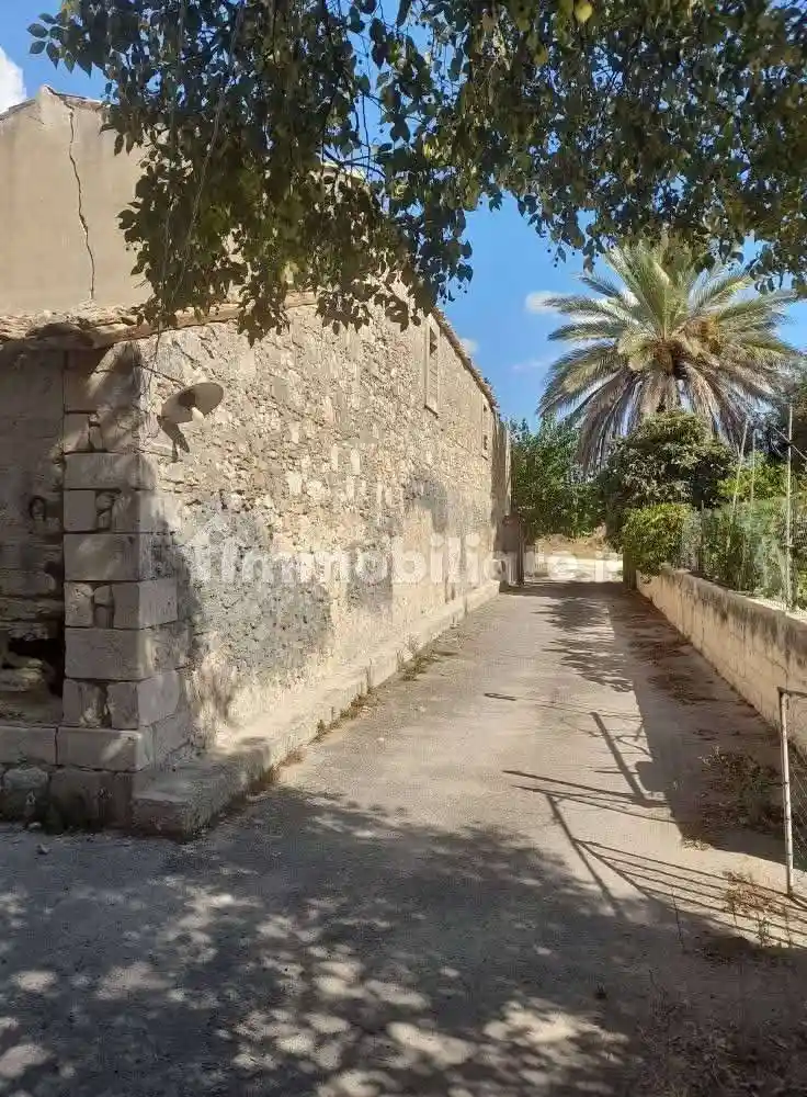 Rustico 5000 m², Tivoli, Siracusa - foto 3