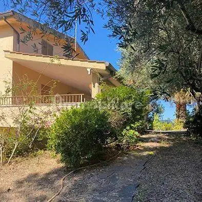 Villa in vendita a Ardea