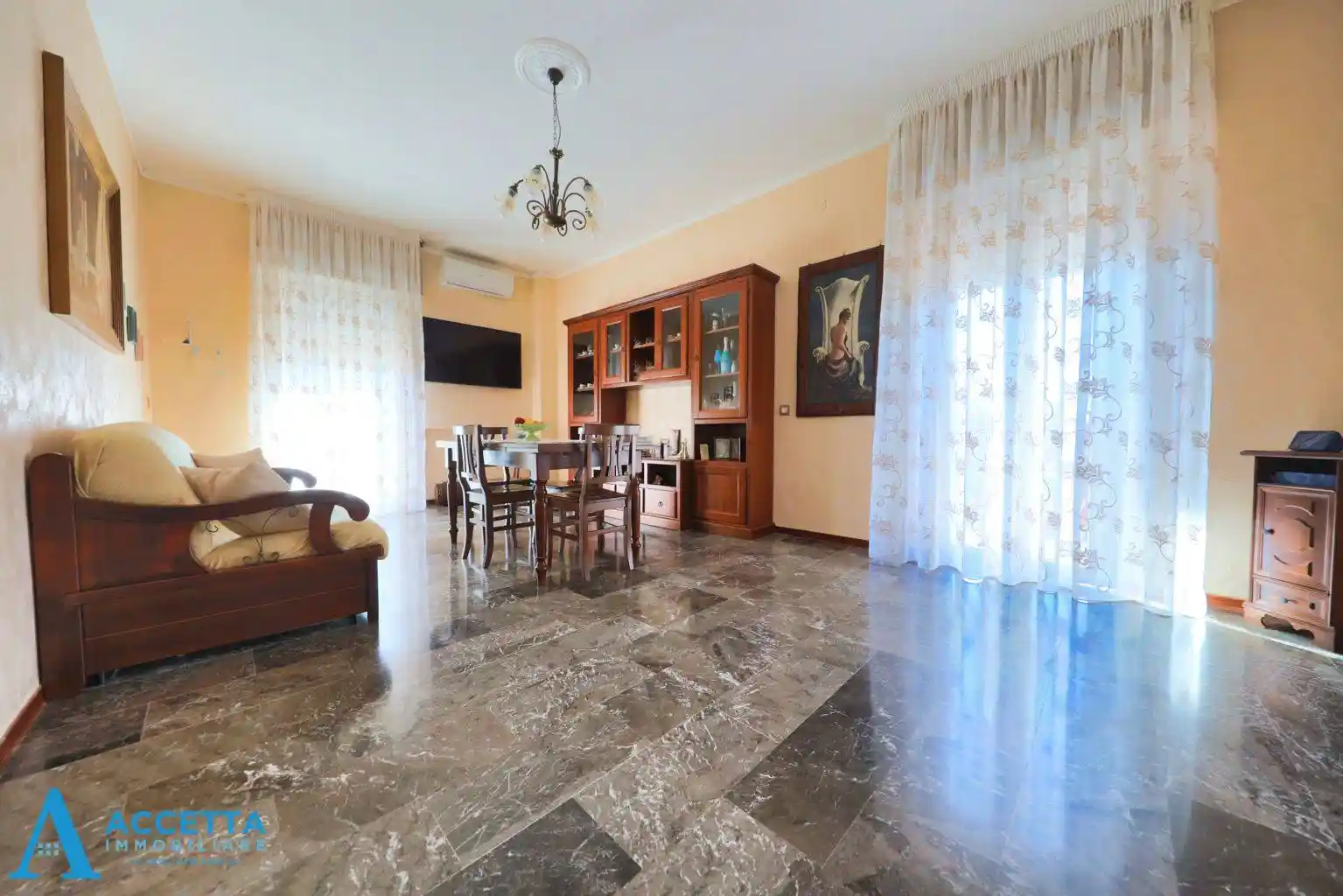 Appartamento in vendita a Taranto