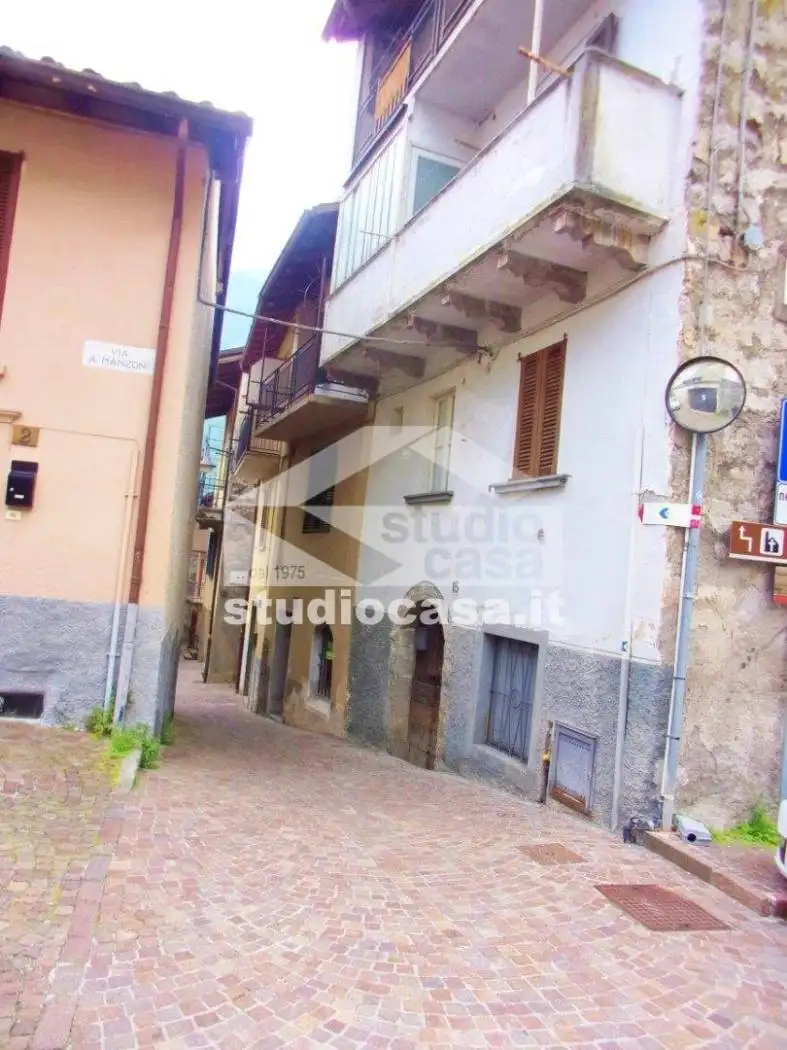 Villa in vendita a Ardesio