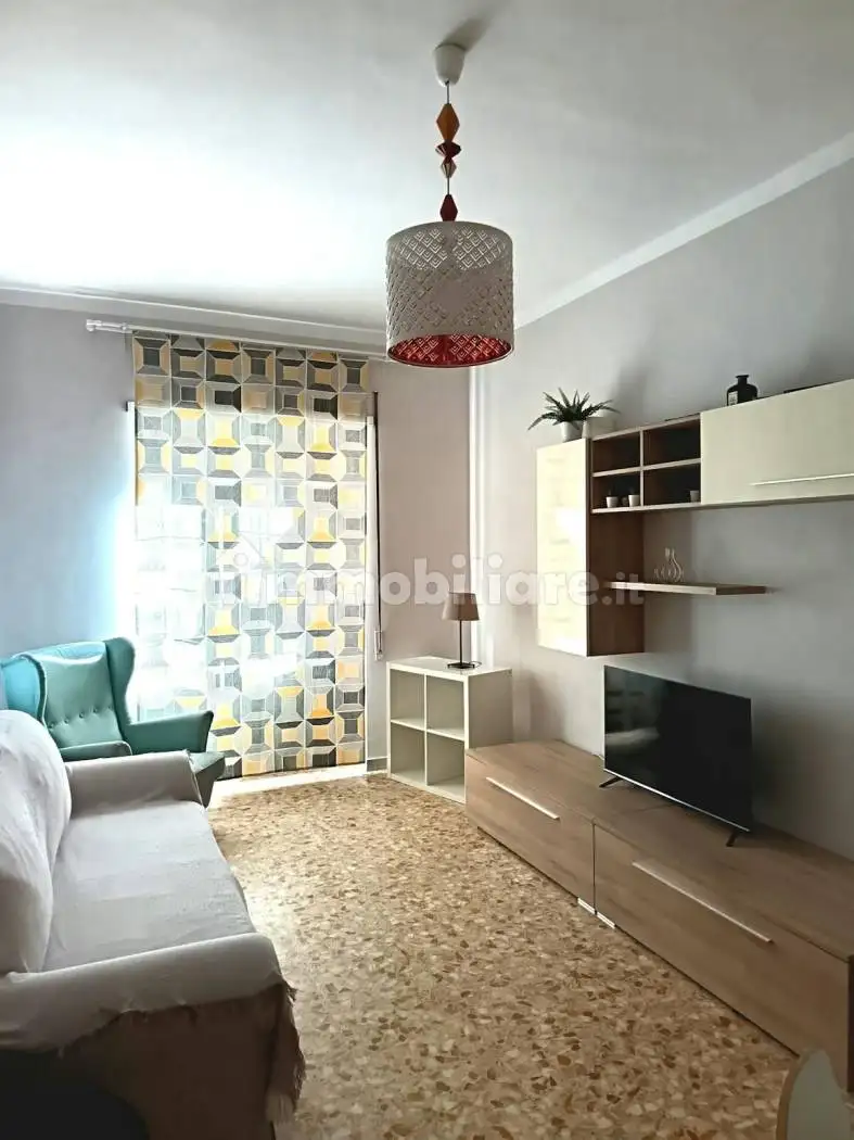 Casa indipendente in affitto a Roma