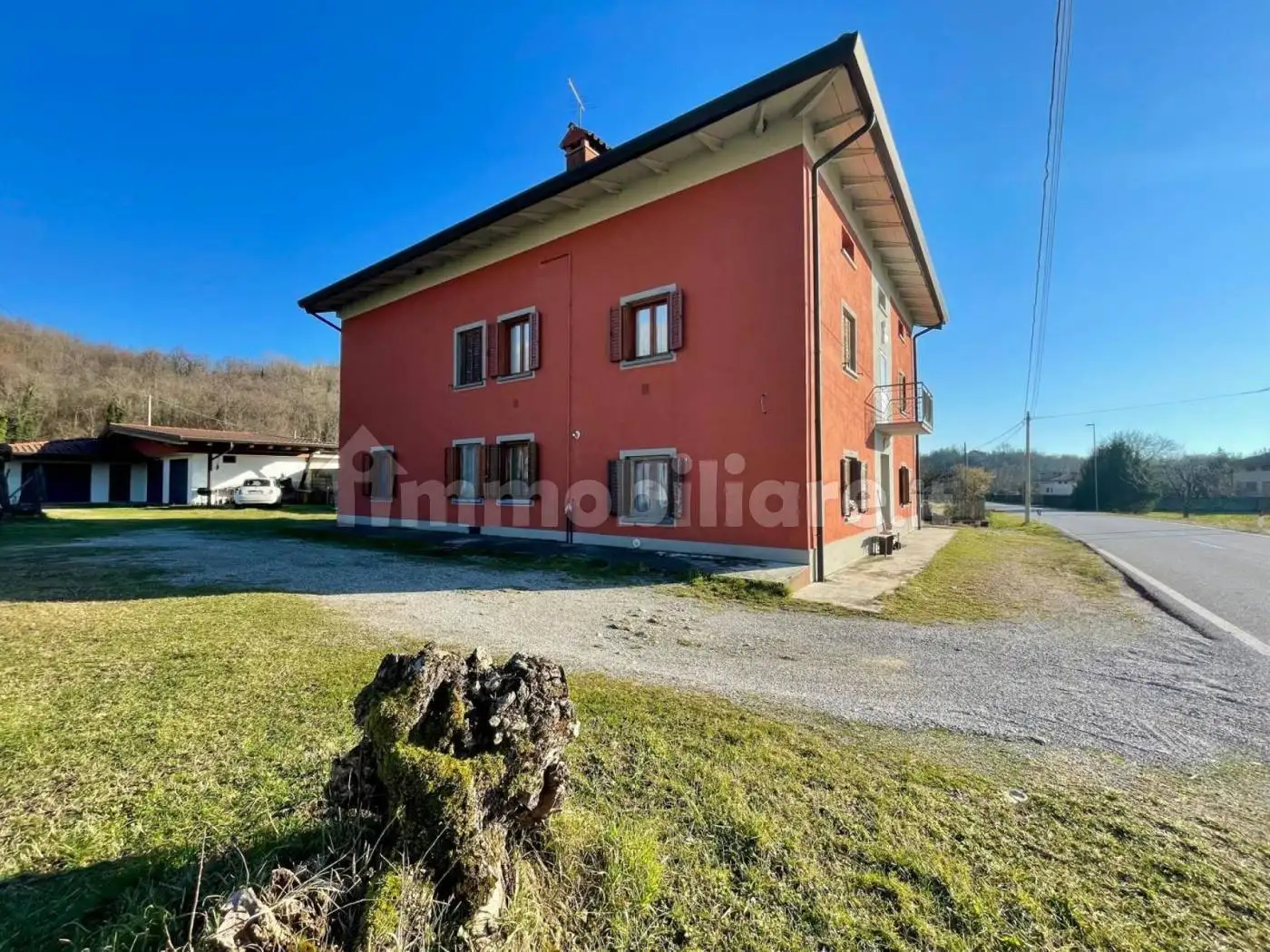 Villa bifamiliare via Gemona 22, Artegna - foto 2