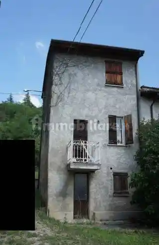 Casa indipendente all'asta frazione Chiusani, 26, Rocca Susella - foto 2