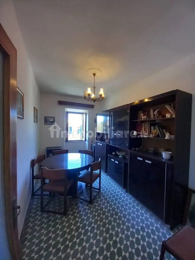 Appartamento in vendita a Latera