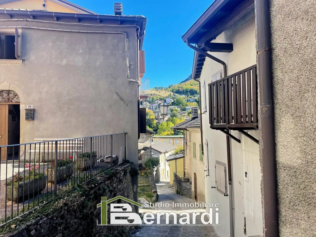 Casa indipendente in vendita a Montecreto