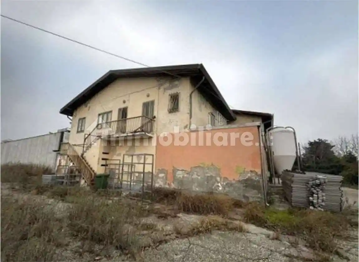 Casa indipendente all'asta via cicogna,  5, Roveredo di Guà - foto 3