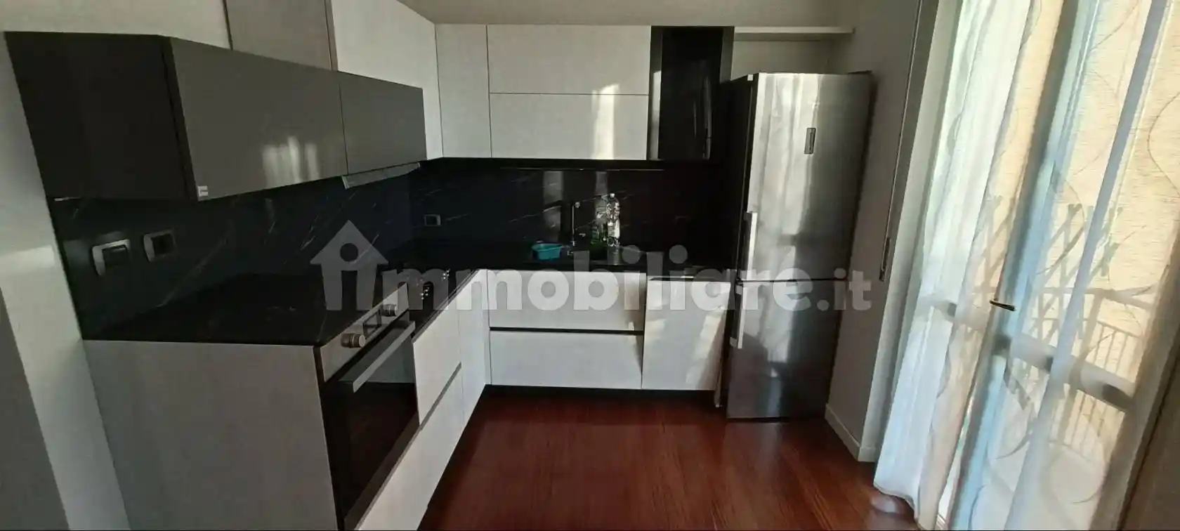 Trilocale viale Montello 20, Due Pini - Te Brunetti, Mantova - foto 2