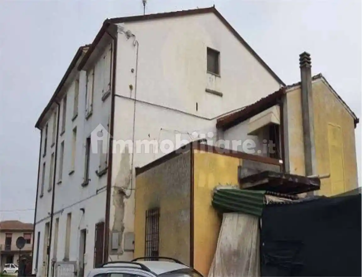 Appartamento all'asta via Milazzo , 265, Sermide e Felonica - foto 3